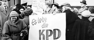 vor-60-jahren-wurde-die-kpd-verboten.jpeg