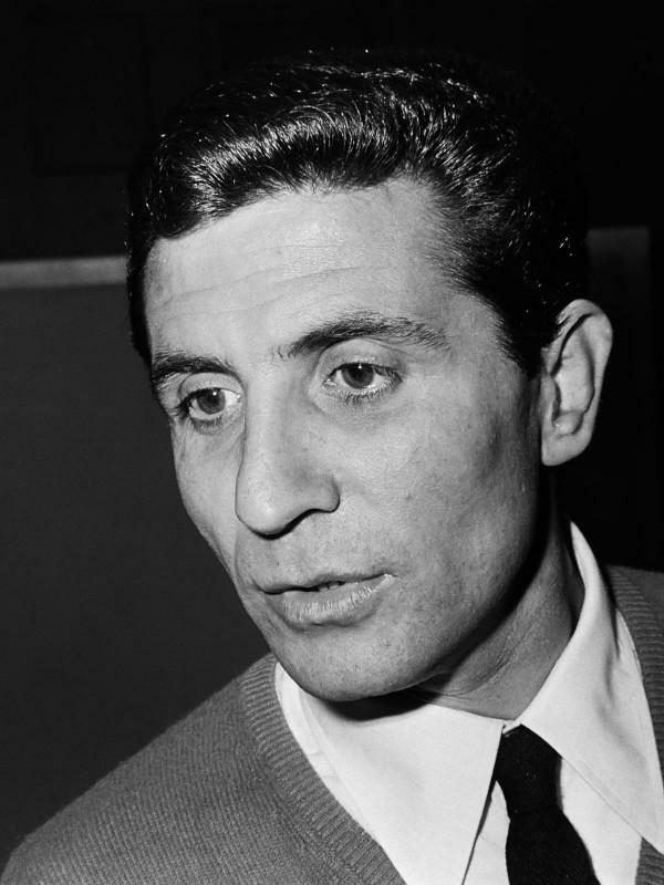 Gilbert Bécaud 